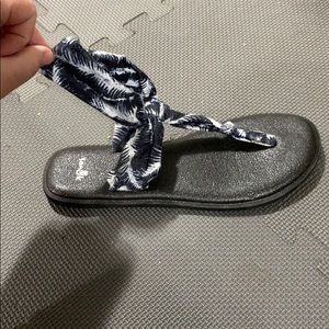 Sanuk Sandals